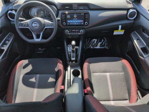 New 2025 Nissan Versa SR w/ Trunk Package FWD image 10