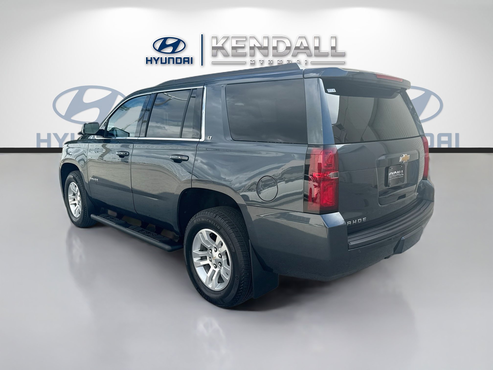 Used 2019 Chevrolet Tahoe LT RWD image 4