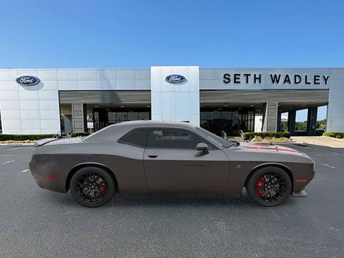 Used 2018 Dodge Challenger R/T Scat Pack image 8
