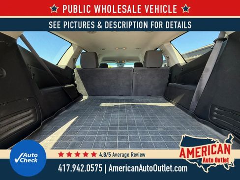 Used 2012 Chevrolet Traverse LT image 22