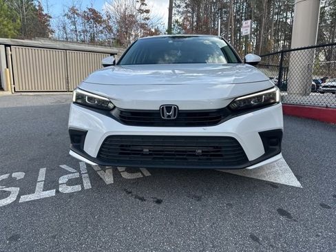 Used 2022 Honda Civic LX image 2