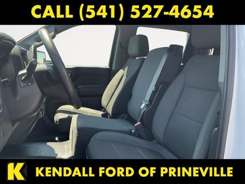 Used 2021 GMC Sierra 1500 4x4 Crew Cab w/ Sierra Value Package image 11