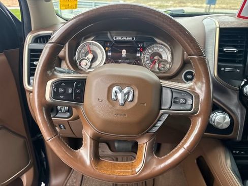 Used 2019 RAM 1500 Limited AWD/4WD image 14