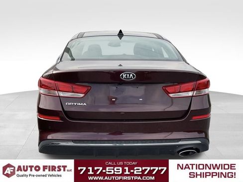 Used 2019 Kia Optima LX w/ LX Premium Package FWD image 2