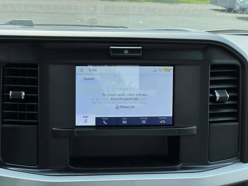 New 2025 Ford F550 4x4 Crew Cab Super Duty image 13