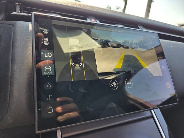 Used 2025 Land Rover Range Rover Velar Dynamic SE AWD/4WD image 27