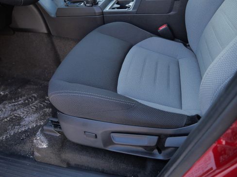 Certified 2025 Toyota 4Runner TRD Off-Road image 21