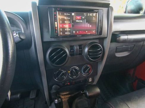 Used 2009 Jeep Wrangler X AWD/4WD image 17