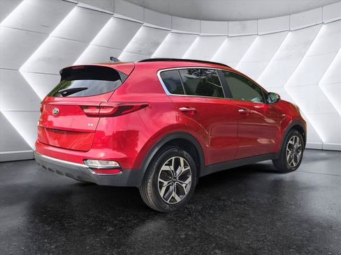 Used 2021 Kia Sportage EX w/ EX Technology Package AWD/4WD image 5