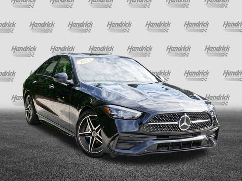 Used 2022 Mercedes-Benz C 300 4MATIC Sedan image 2