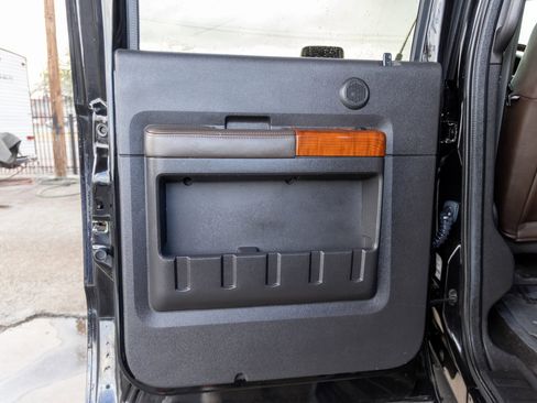 Used 2016 Ford F350 King Ranch w/ King Ranch w/Chrome Package image 12