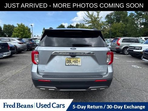 Used 2023 Ford Explorer XLT w/ Equipment Group 202A AWD/4WD image 6