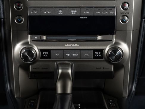 Used 2021 Lexus GX 460 Premium w/ Premium Package image 40