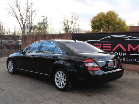 Used 2008 Mercedes-Benz S 550 4MATIC image 3