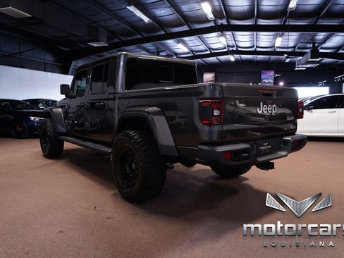Used 2020 Jeep Gladiator Overland image 5