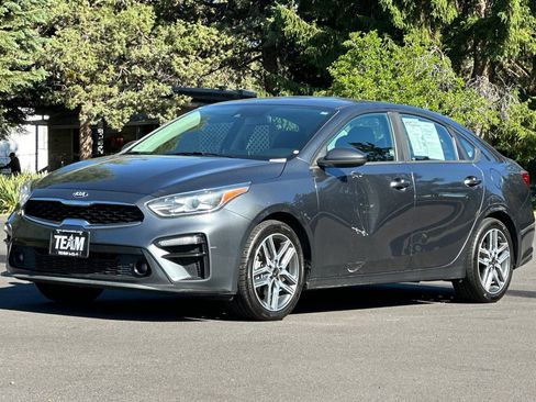 Used 2019 Kia Forte S w/ S Premium Package FWD image 8