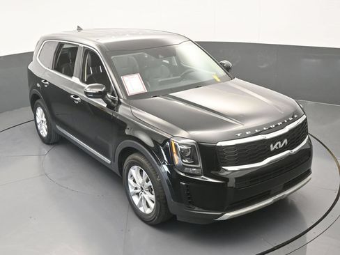 Used 2022 Kia Telluride LX FWD image 57