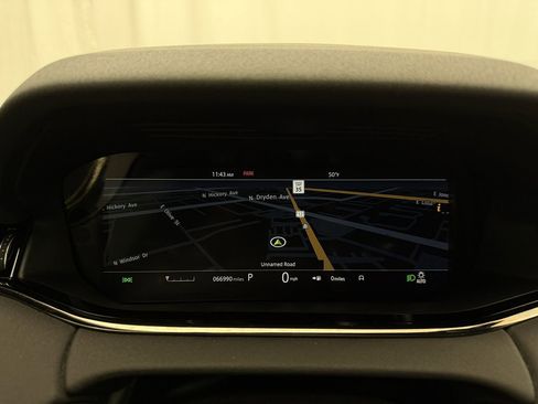 Used 2020 Land Rover Range Rover Evoque R-Dynamic SE image 14