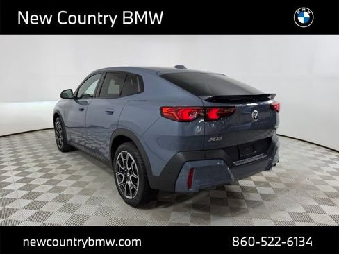 Used 2025 BMW X2 xDrive28i AWD/4WD image 5