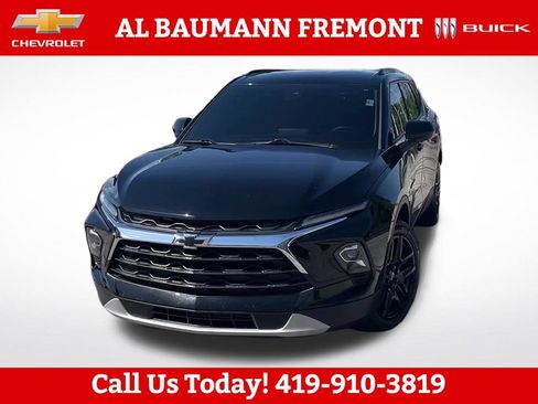 Used 2024 Chevrolet Blazer LT w/ Convenience Package FWD image 2