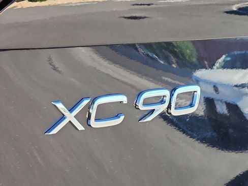 Used 2026 Volvo XC90 B6 Ultra w/ Protection Package AWD/4WD image 28