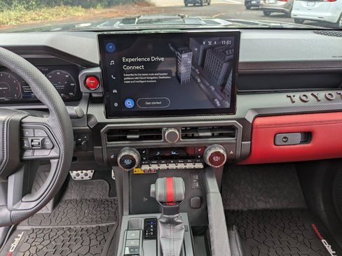 Used 2025 Toyota Tacoma TRD Pro AWD/4WD image 17