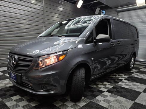 Used 2022 Mercedes-Benz Metris image 34