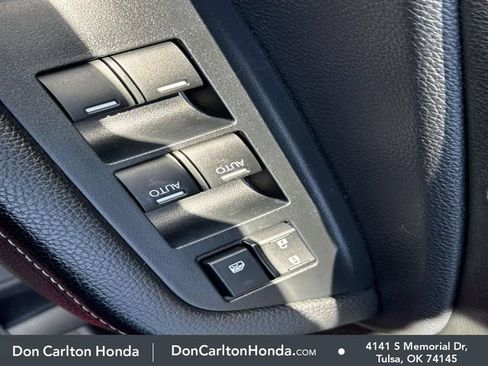 Used 2023 Honda Ridgeline RTL image 11