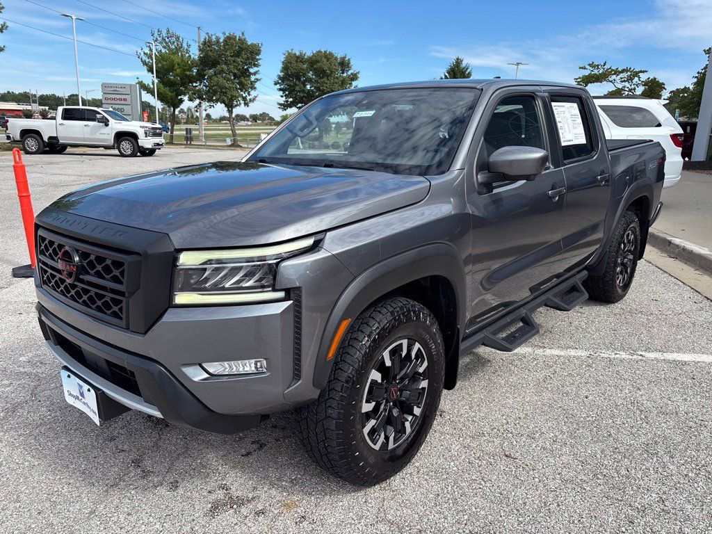 Used 2022 Nissan Frontier PRO-4X AWD/4WD image 4