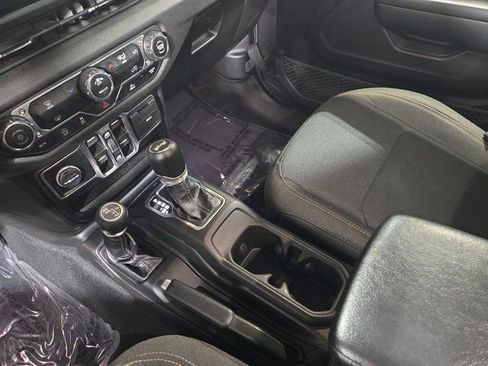 Used 2024 Jeep Wrangler Unlimited Sport AWD/4WD image 27