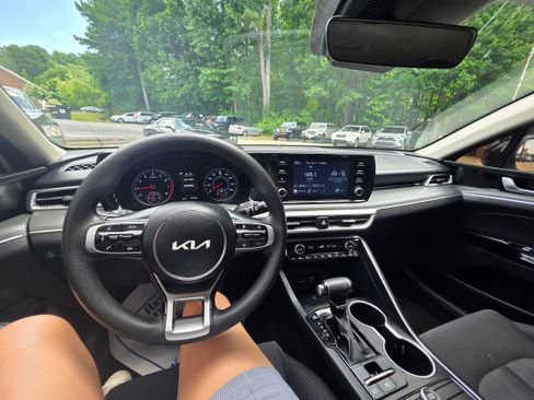 Used 2023 Kia K5 LXS FWD image 14