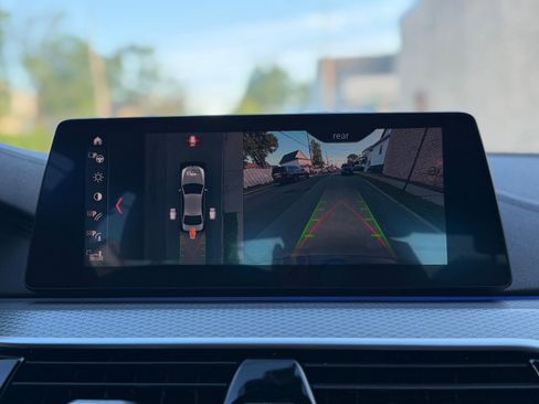 Used 2019 BMW M550i xDrive AWD/4WD image 37