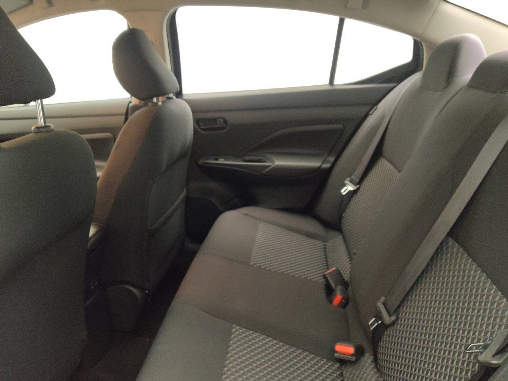 Used 2021 Nissan Versa S FWD image 18