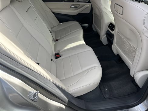 Used 2020 Mercedes-Benz GLE 350 GLE 350 image 16