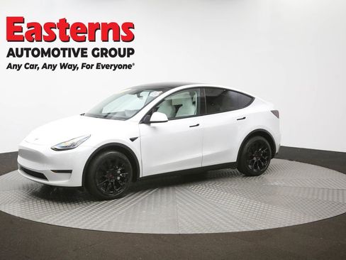Used 2020 Tesla Model Y Long Range image 53