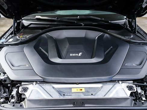 Used 2023 BMW i4 eDrive40 w/ M Sport Package RWD image 28