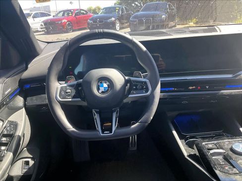 Used 2026 BMW 530i w/ M Sport Package image 8