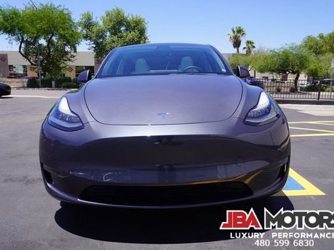 Used 2021 Tesla Model Y Long Range AWD/4WD image 46
