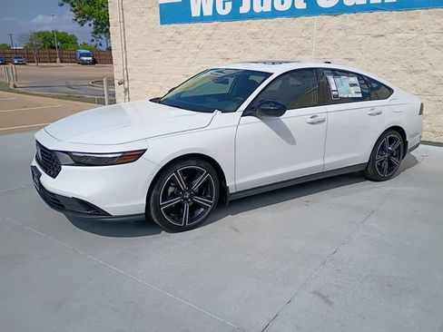 New 2026 Honda Accord SE image 3
