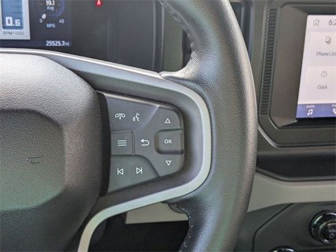 Used 2023 Ford Bronco Wildtrak image 23