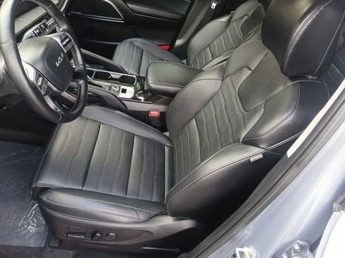 Certified 2023 Kia Telluride SX Prestige AWD/4WD image 11