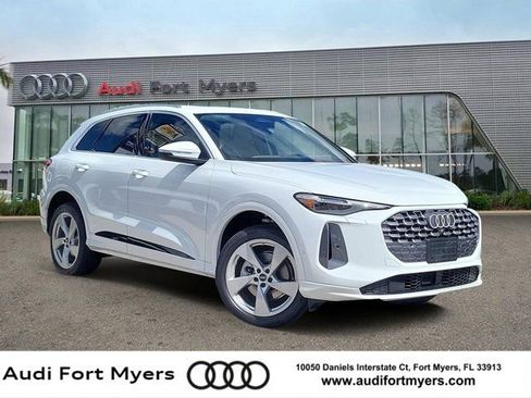 New 2025 Audi Q5 Premium Plus image 1