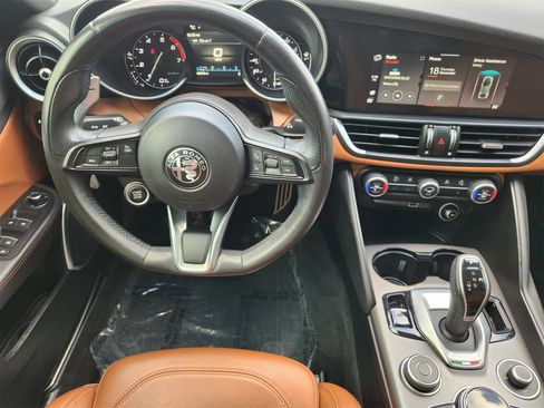 Used 2020 Alfa Romeo Giulia Ti Sport w/ Quick Order Package 22U Sport image 27