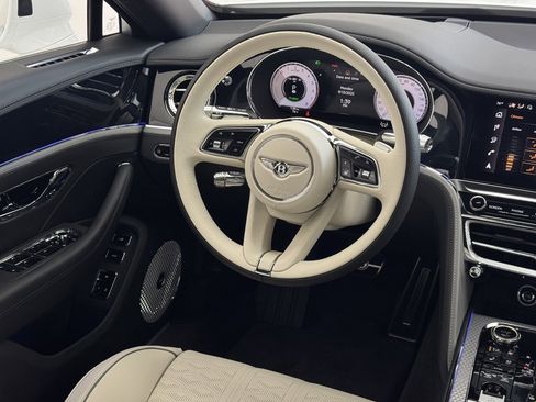 New 2026 Bentley Flying Spur Mulliner image 37