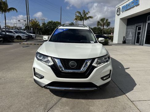 Used 2020 Nissan Rogue SL w/ Premium Package image 9