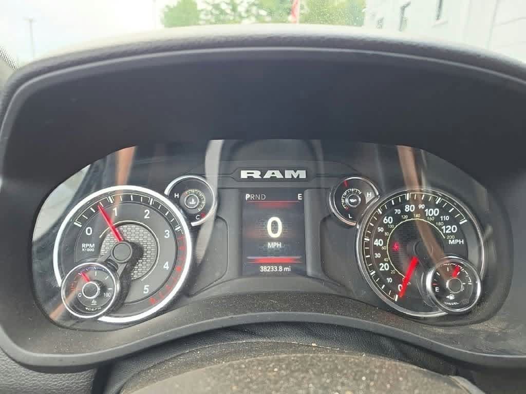 Used 2024 RAM 2500 Tradesman w/ Towing Technology Group AWD/4WD image 2