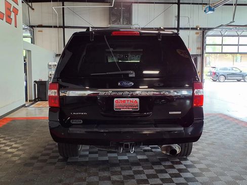 Used 2017 Ford Expedition Limited w/ Equipment Group 301A AWD/4WD image 5