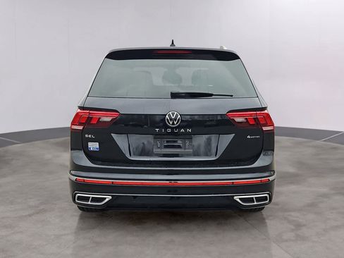 Used 2023 Volkswagen Tiguan SEL R-Line image 5