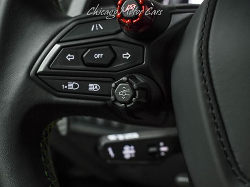 Used 2025 Lamborghini Revuelto AWD/4WD image 10