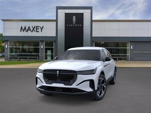 New 2026 Lincoln Nautilus Premier w/ Equipment Group 102A AWD/4WD image 24